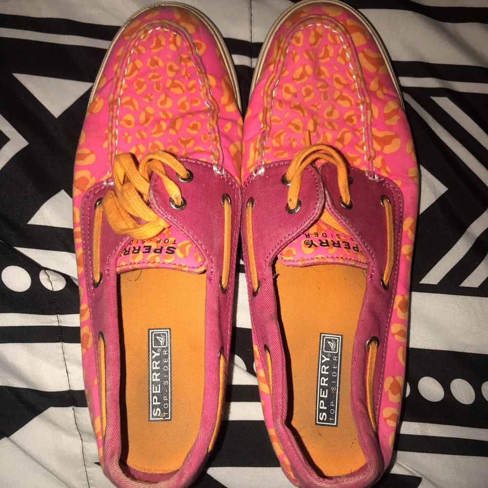 pink/orange cheetah sperrys size 10